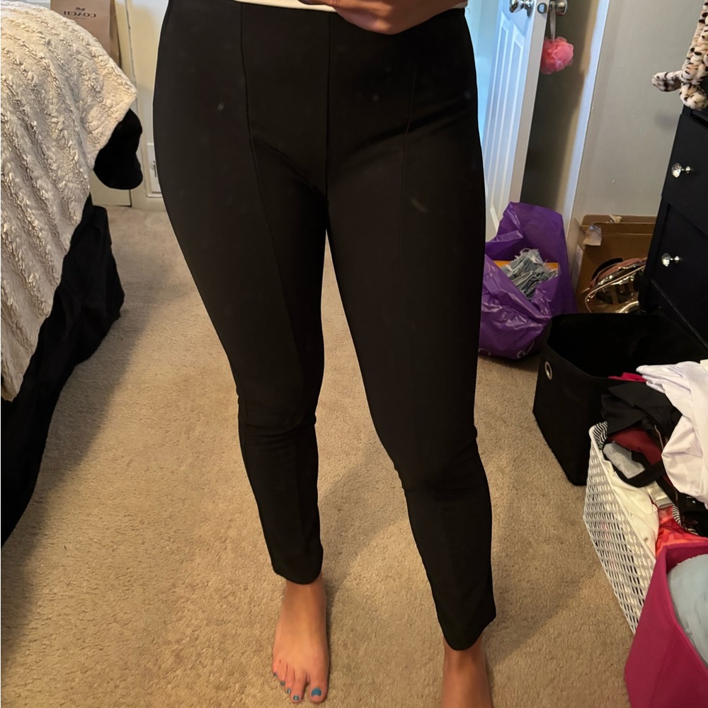 Black High-Waisted Trouser